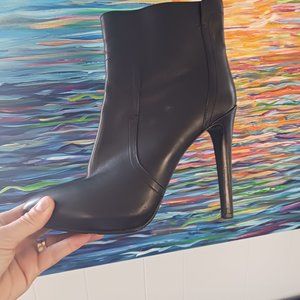 Sportsmax women's ankle boots, 40